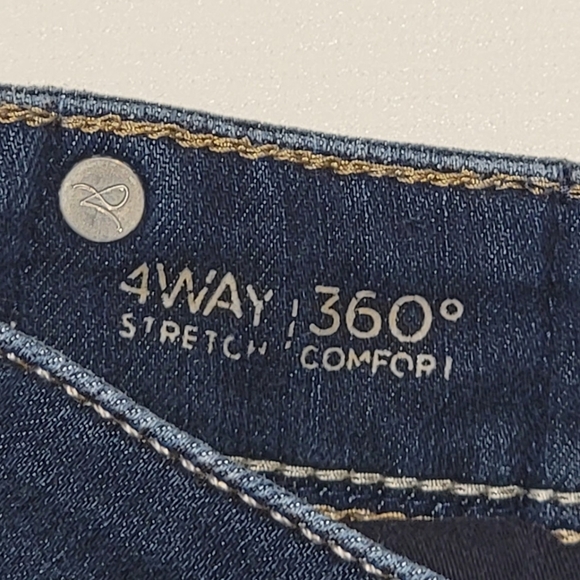 JESSICA ALBA X DL1961 Instasculp Skinny Jean 26. size 31x32 - Picture 7 of 10